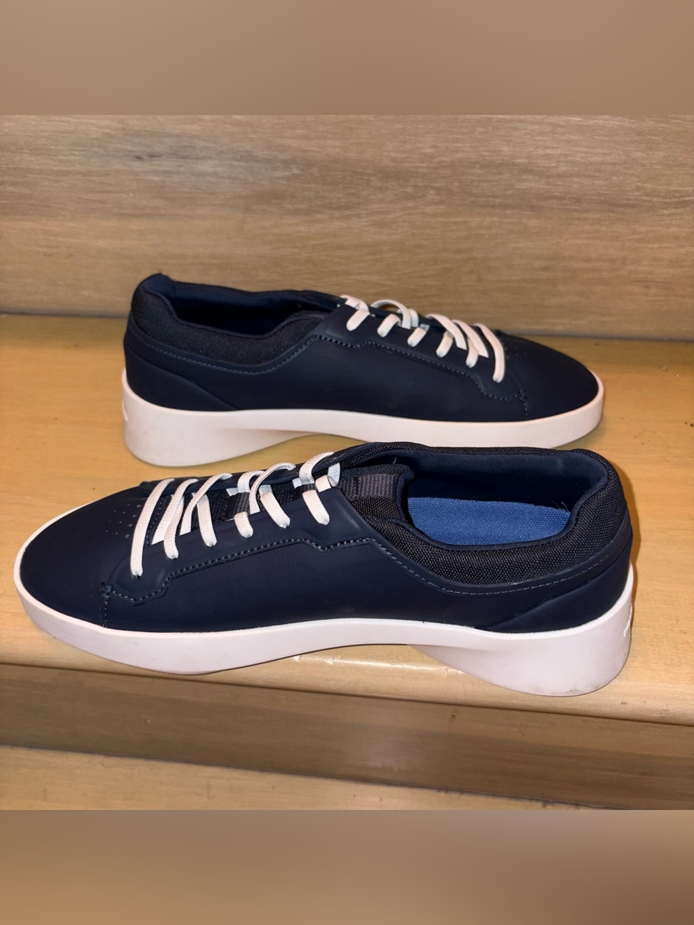 Men's Navy Lace-Up Sneakers with White Platform Sole - Picture 2 of 6